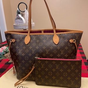 Authentic Louis Vuitton Neverfull MM & Pochette